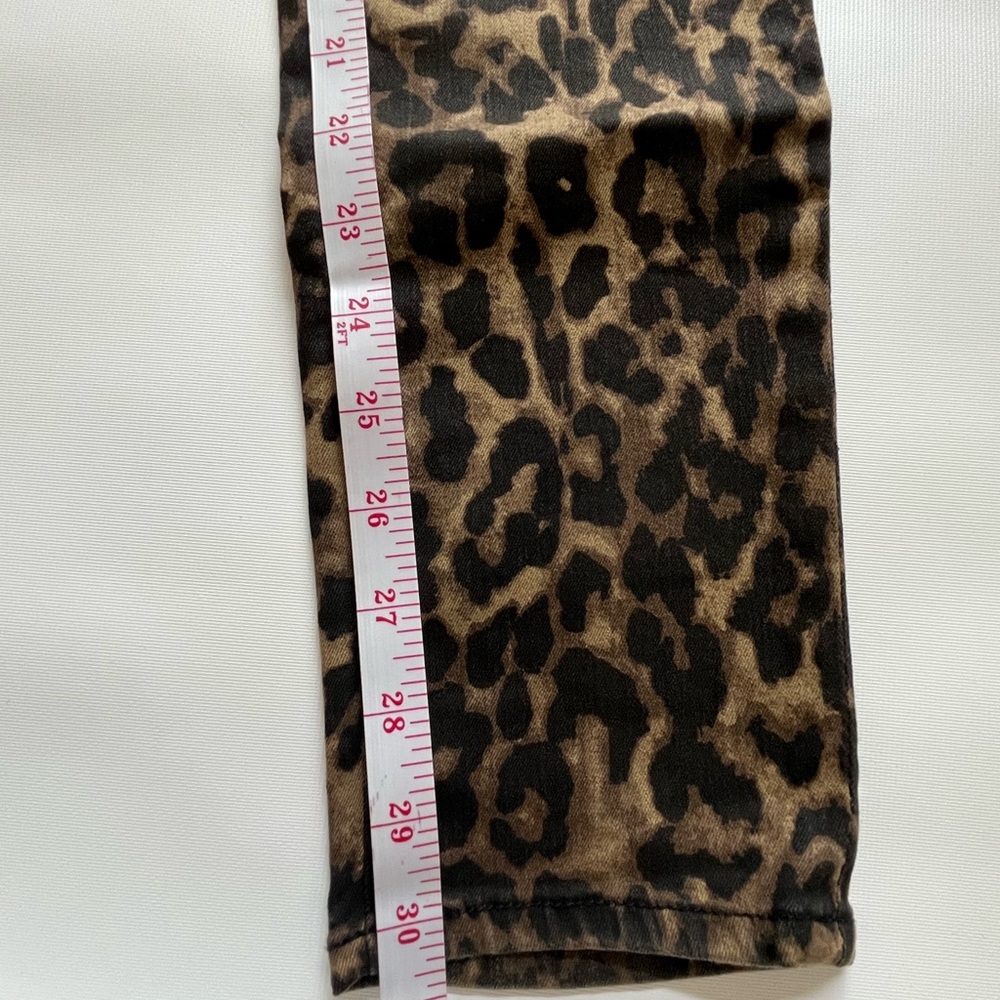 Leopard Print Women's Jeans - Picture 9 of 9